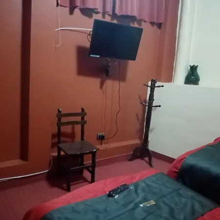 Hostal Will House